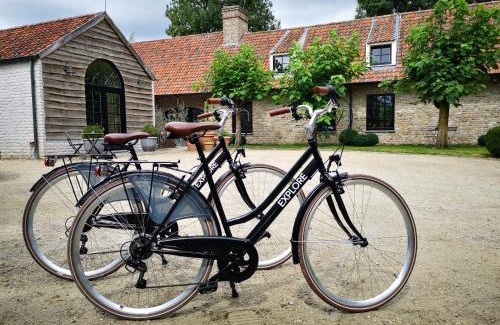 Oostkamp Cama Y Desayuno | Casa Leone near Bruges with jacuzzi & parking