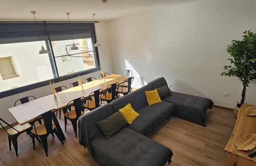 Camarles Casa | Casa Les Carolines - Six Bedroom House, Sleeps 13