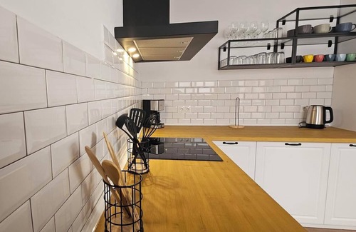 Camarles Casa | Casa Les Carolines - Six Bedroom House, Sleeps 13