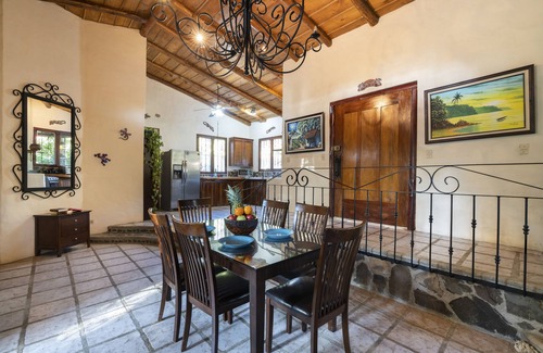 Playa Hermosa Casa | CASA LINDA w/ Private Pool & BBQ Grill. Sleeps 8