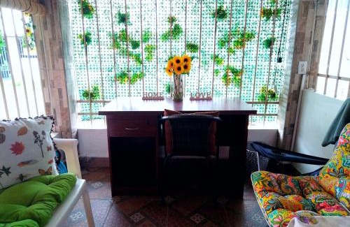 Tumba Vieja Apartamento | Casa Lilia Airport