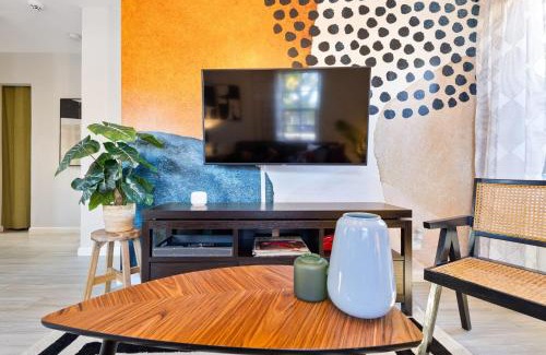 South Middle River Casa | Casa Limon - Private Heated Pool Prime Location & Parking