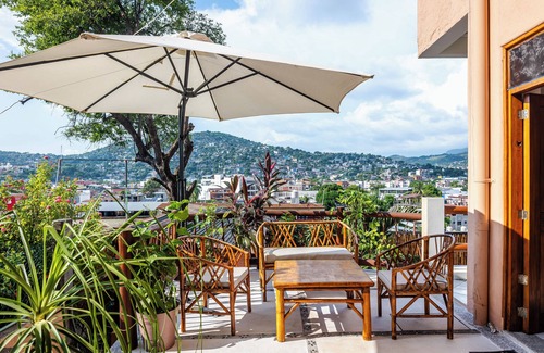 Centro Apartamento | Casa Linda - 2-bedroom seaside apartment in Zihuatanejo - Pueblo Magico