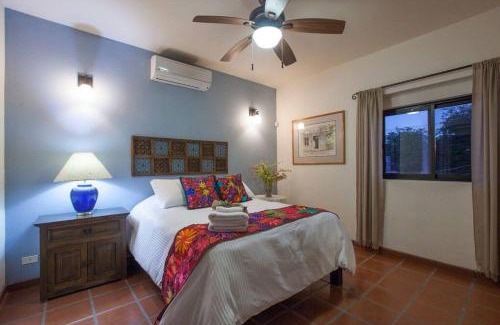 La Paz Casa | Casa Linda