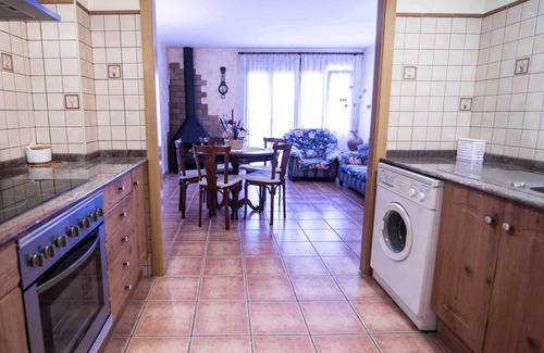 Beceite Apartamento | Cómodos apartamentos en un entorno privilegiado de montañas y ríos, PetFriendly