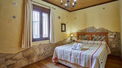 Prado del Rey Casa | Casa Los Olivos Prado del Rey by Ruralidays