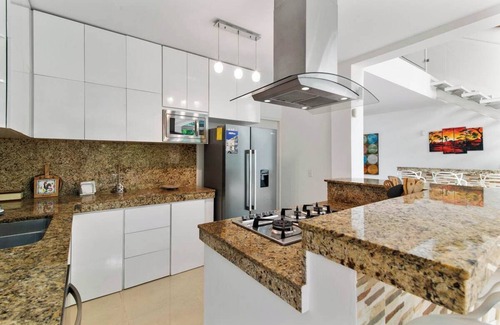 Villa Juarez Casa | Casa Lula, 5-BR Getaway in Riviera Maya