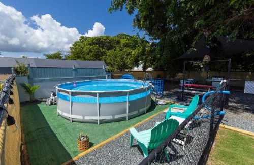 Islote Casa | Casa Lula Beach Retreat - Fenced backyard