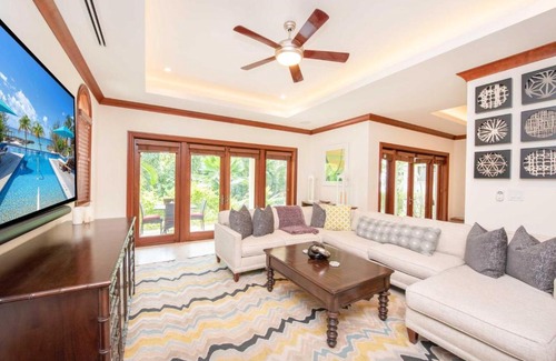 George Town Casa | Casa Luna 15 by Grand Cayman Villas & Condos