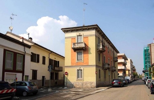 Novara Apartamento | Casa Luna: vicino al centro