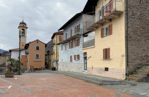 Brione sopra Minusio Apartamento | Casa Lydia by Fewotessin