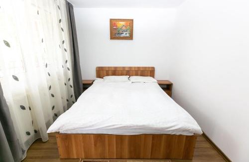 Oestii Paminteni Casa | Casa Mădălina
