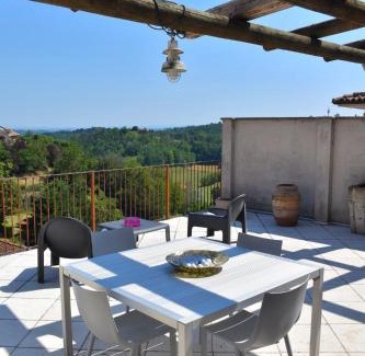 Castell'Alfero Apartamento | Casa Macina