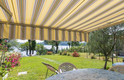 Cadrezzate Apartamento | Casa Maddalena Private Beach - Happy Rentals