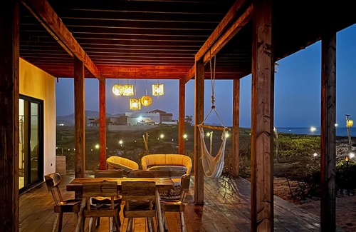 Cerritos Villa | Casa Magica is a 3-bedroom Beachfront Oasis w/Rooftop Pool