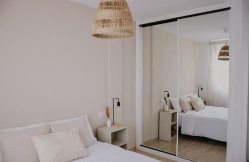 Parque Holandes Apartamento | Casa Mahalo - Modern Apartment with Pool, Minutes from Spectacular Beaches