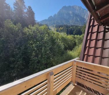 Busteni Casa | CASA MALVINA