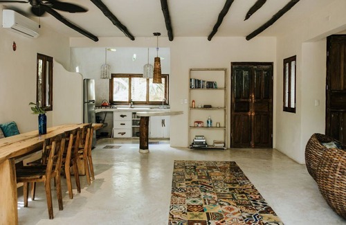 Zona Hotelera Casa | 3BR Casa Mandala c/alberca - Central + Stylish Villa w/ Private Pool + Beachfront