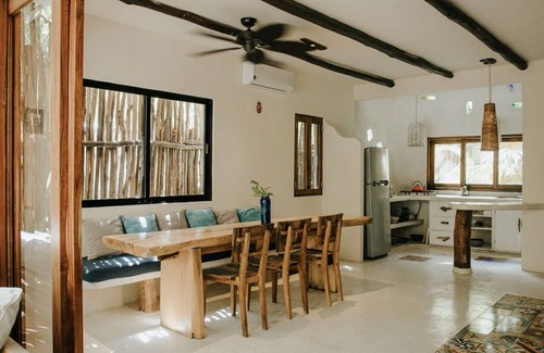 Zona Hotelera Casa | 3BR Casa Mandala c/alberca - Central + Stylish Villa w/ Private Pool + Beachfront
