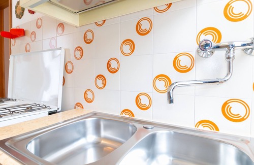 Capo Mannu Apartamento | Casa Mandriola - Two Bedroom Apartment, Sleeps 5