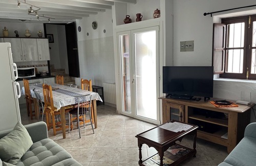 Cartajima Casa | Casa " Manolo y Jeannette ", en un pueblo blanco de la serranía de Ronda