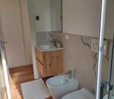 Lecco Apartamento | Casa Mappamondo