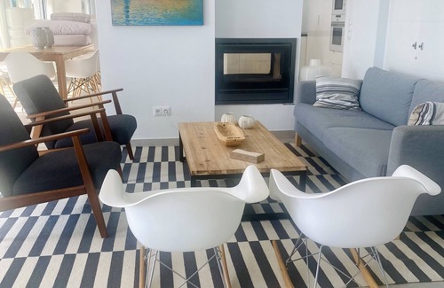 Almunecar Casa | Casa Mare Nostrum: Chic Villa, Best Bay Views & Heated Pool (Oct 15-May 15)