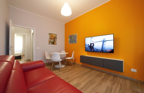 Bergamo Apartamento | Casa Margherita Nuovo Appartamento con Balcone al 3° Piano con Ascensore