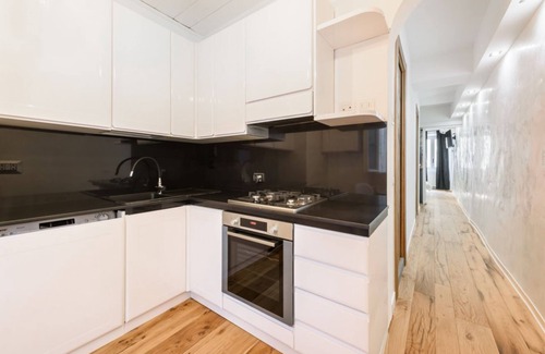 Santo Spirito Apartamento | Casa Maria in Florence by Mmega
