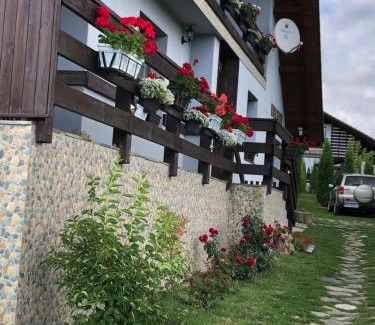 Piatra Fantanele Casa | Casa Maria