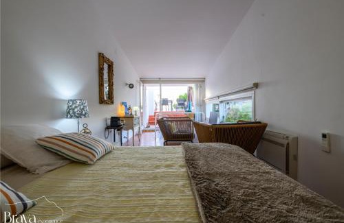 Cadaques Casa | Casa Maria Sol- jardín I vistas al mar I 4 habitaciones I parking I BBQ