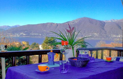 Porto Valtravaglia Apartamento | Casa Marica
