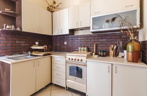 Apold Casa | CASA MARIO
