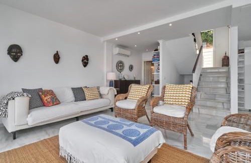 Velilla-Taramay Casa | Casa Mariposa