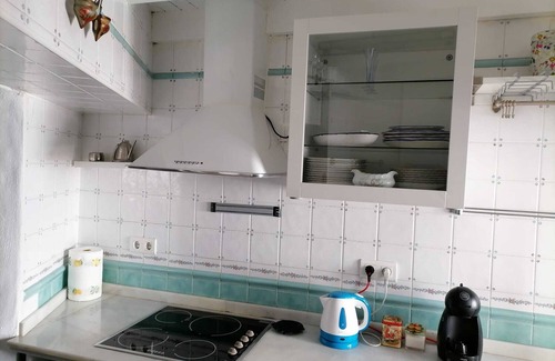 Cutar Cabaña | CASA MARUJA WIFI FIBRA 300 MB & JACUZZI A 2 KM DE BENAMARGOSA.
