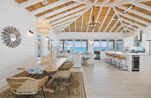 Jimmy Hill Casa | Casa Mary : The Ultimate Luxury Beachfront Home in the Exumas