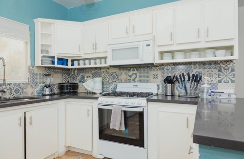 Laguna Shores Casa | Casa Maryann (Laguna Shores) 3 Rec 3 Baños By FMI Rentals