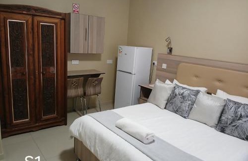 Francistown Cama Y Desayuno | Casa MaSa Inn