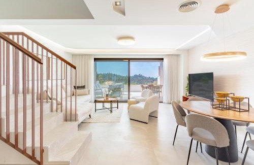 Istan Apartamento | Casa Masari - Designer townhouse with views near Puerto Banus