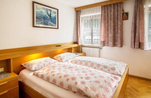 Selva di Val Gardena Apartamento | Casa Matie