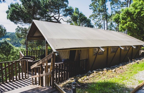 Caldas da Rainha Alquiler De RV | Casa Matsu – Tienda Safari de Lujo para Familias y Grupos en Quinta Japonesa