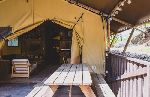 Caldas da Rainha Alquiler De RV | Casa Matsu – Tienda Safari de Lujo para Familias y Grupos en Quinta Japonesa