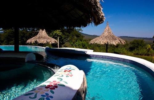 Masatepe Cabina | Casa Maya Lodge – Volcano-View | Infinity Pool