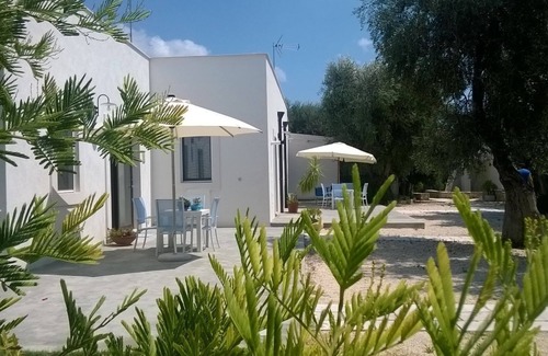 Mattinata Casa | Casa Melograno spacious and modern three-room apartment in olive grove near the sea