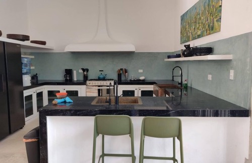 Centro Casa | Casa Mérida - La mejor ubicación, una alberca increíble, una casa increíble.