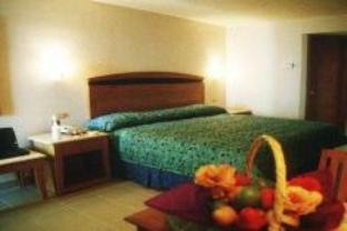 Colonia Centro Hotel | Casa Mexicana Cozumel
