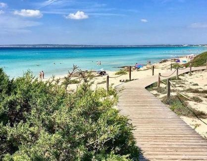 Calo de Sant Agusti Casa | Casa Migjorn, immersa nella natura a pochi passi dal mare