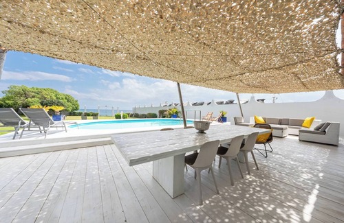 Guadalmina Villa | Casa Mimosa en primera línea de playa