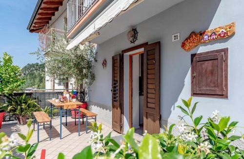 Serrada Apartamento | Casa Mincoti Piazza Terragnolo OSPITAR