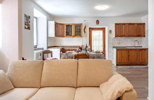 Serrada Apartamento | Casa Mincoti Piazza Terragnolo OSPITAR